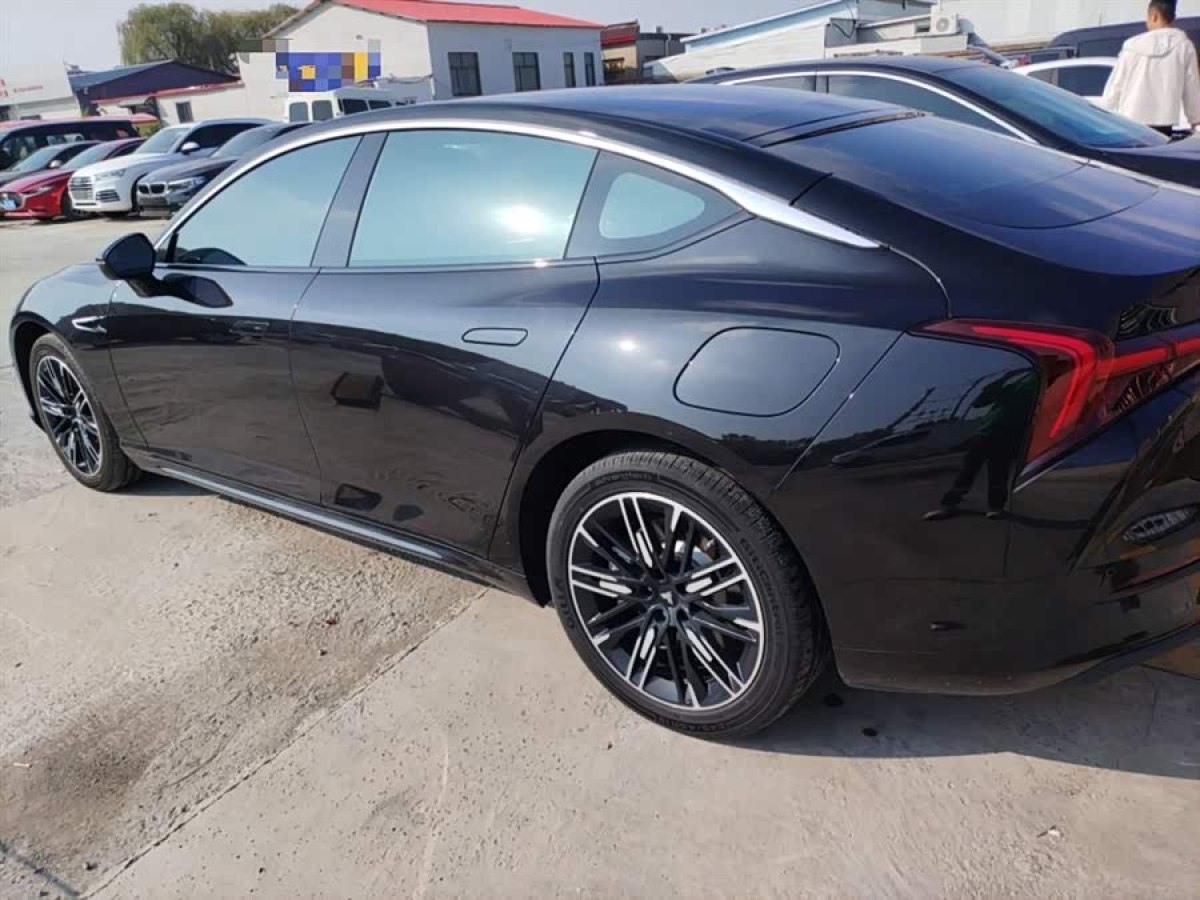 哪吒汽车 哪吒S 2024 汽车图片 #6