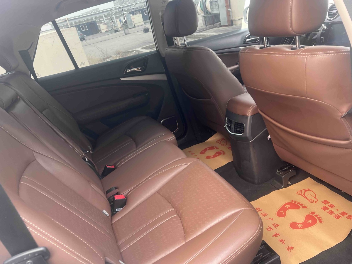 BYD S7 2015 car image #6