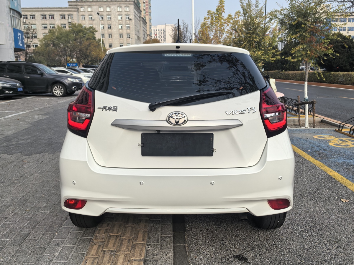 Toyota Vios FS 2021 immagine di auto #6