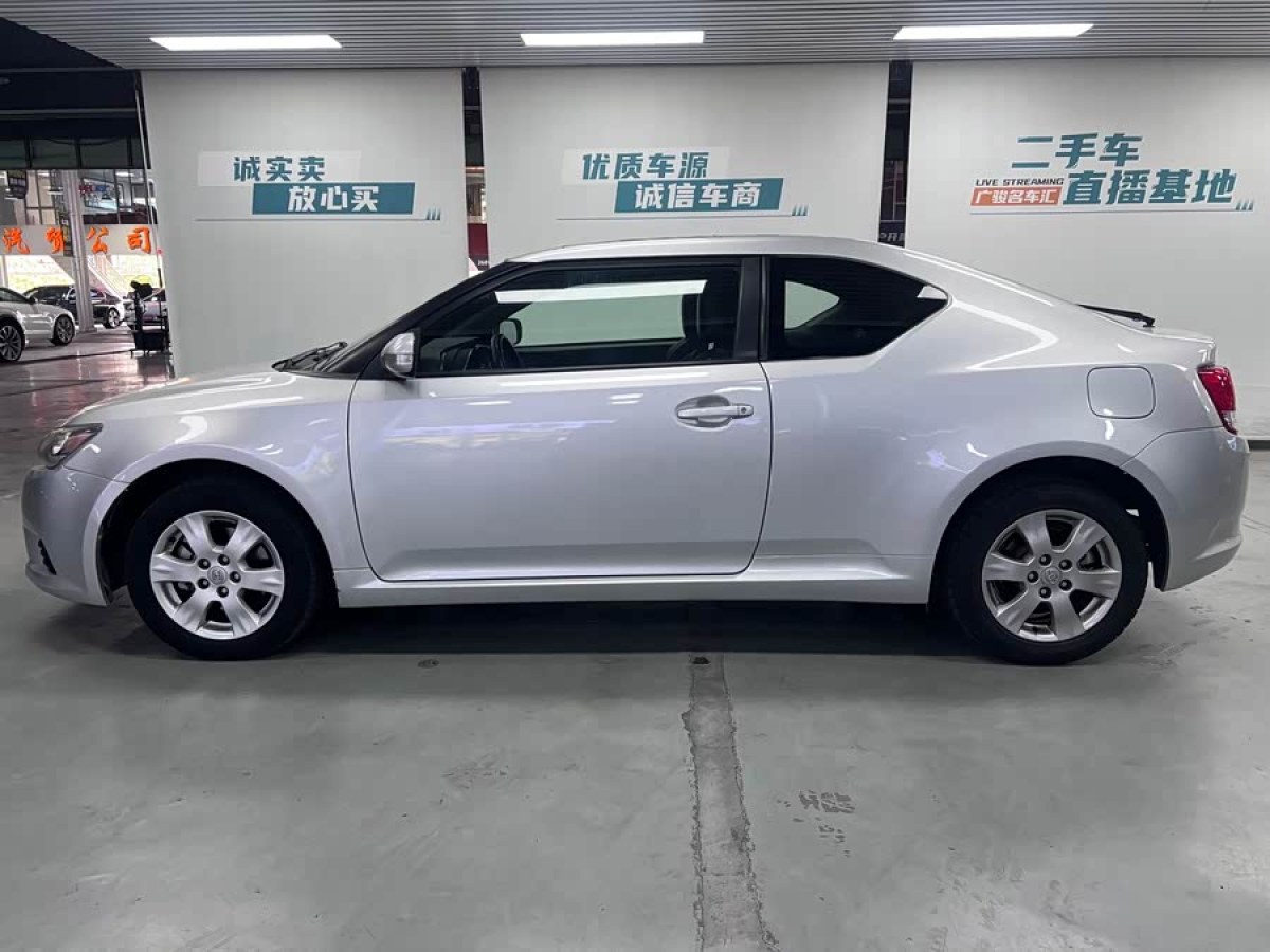 Toyota Zelas 2012 #6 Toyota Zelas 2012 car image #6