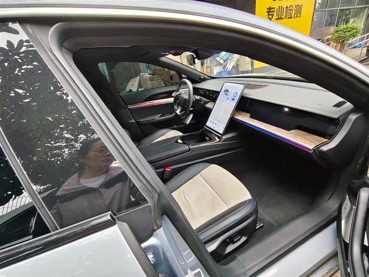 哪吒汽车 哪吒S 2023 #6 哪吒汽车 哪吒S 2023 汽车图片 #6