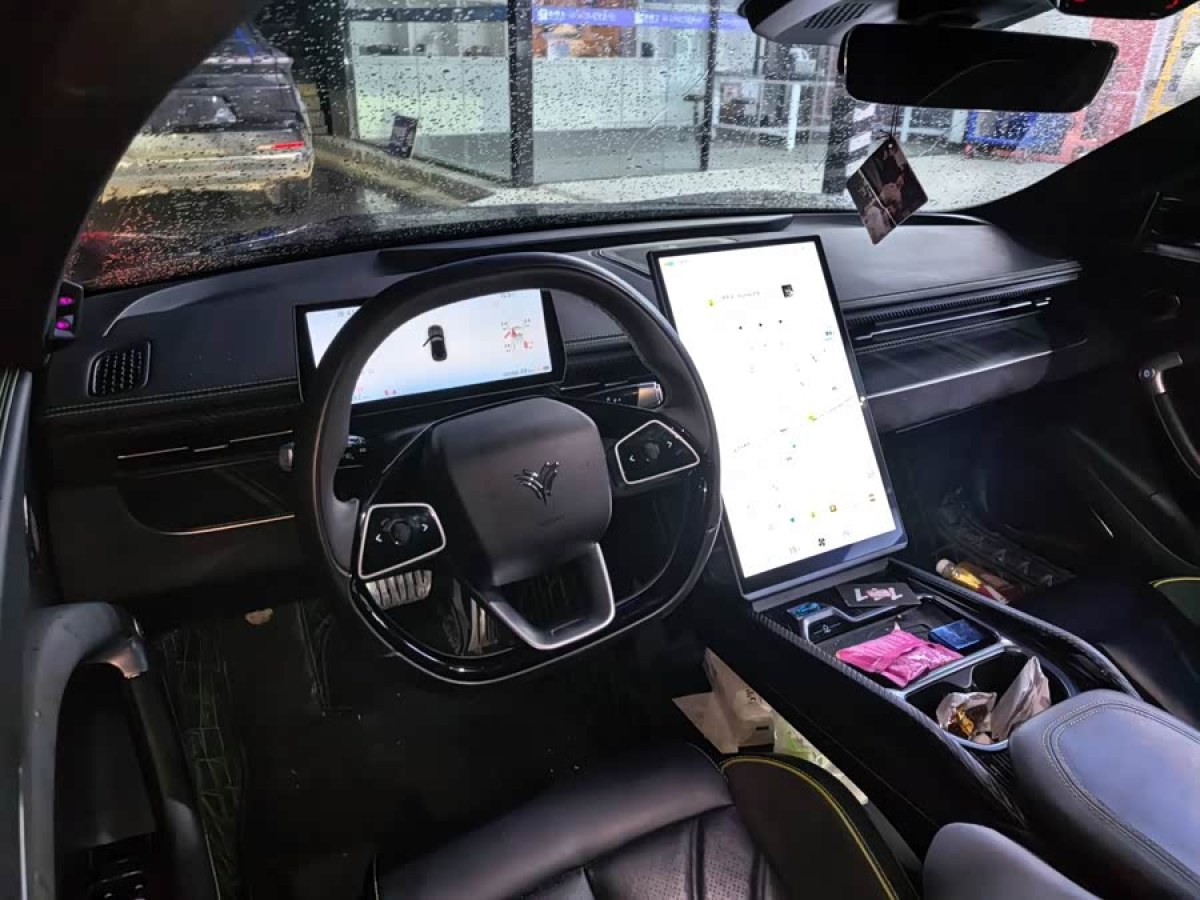 哪吒汽车 哪吒GT 2023 汽车图片 #6