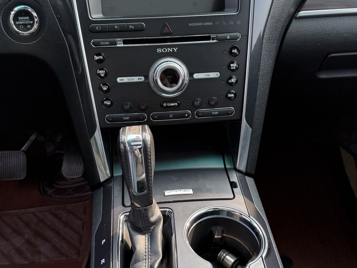 Ford Explorer (Imported) 2017 car image #6