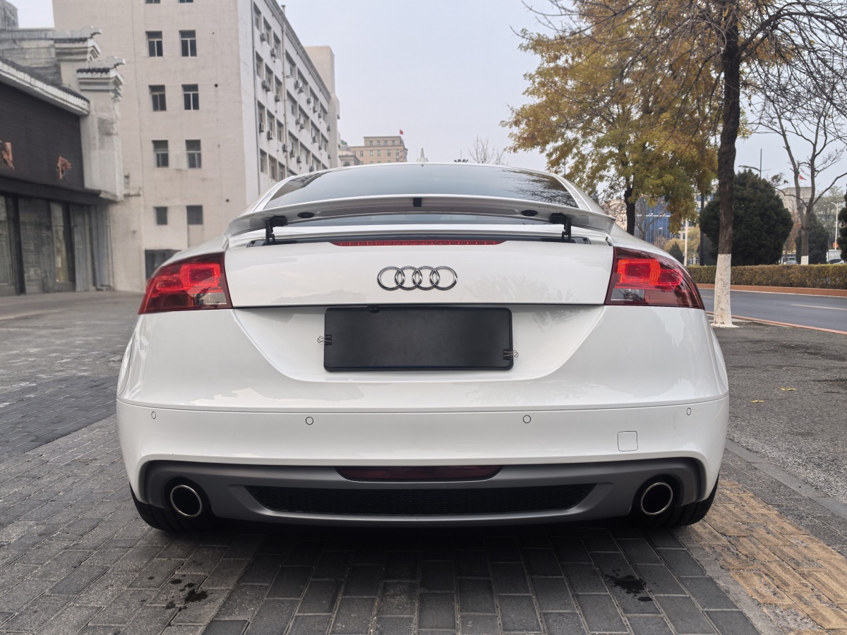 Audi TT 2014 car image #6
