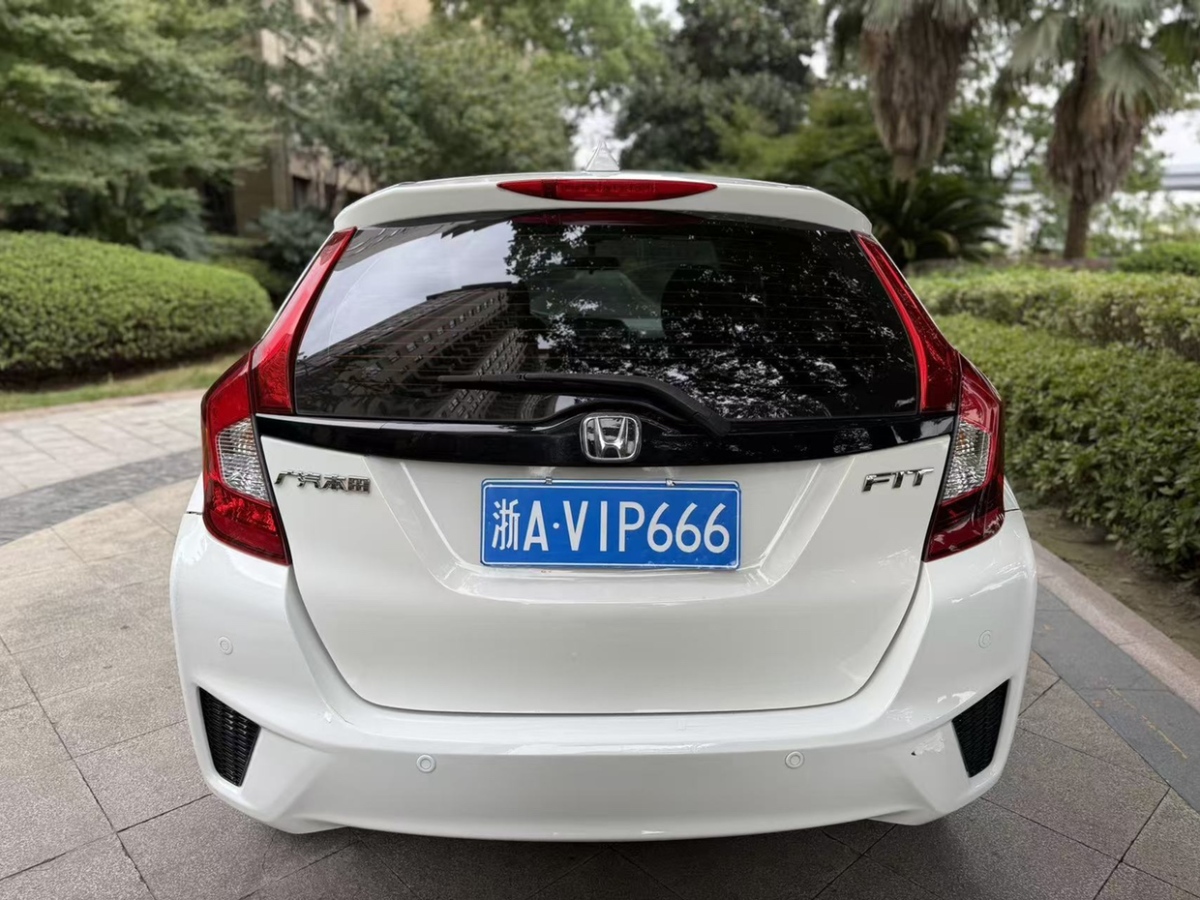 Honda Fit 2016 car image #6