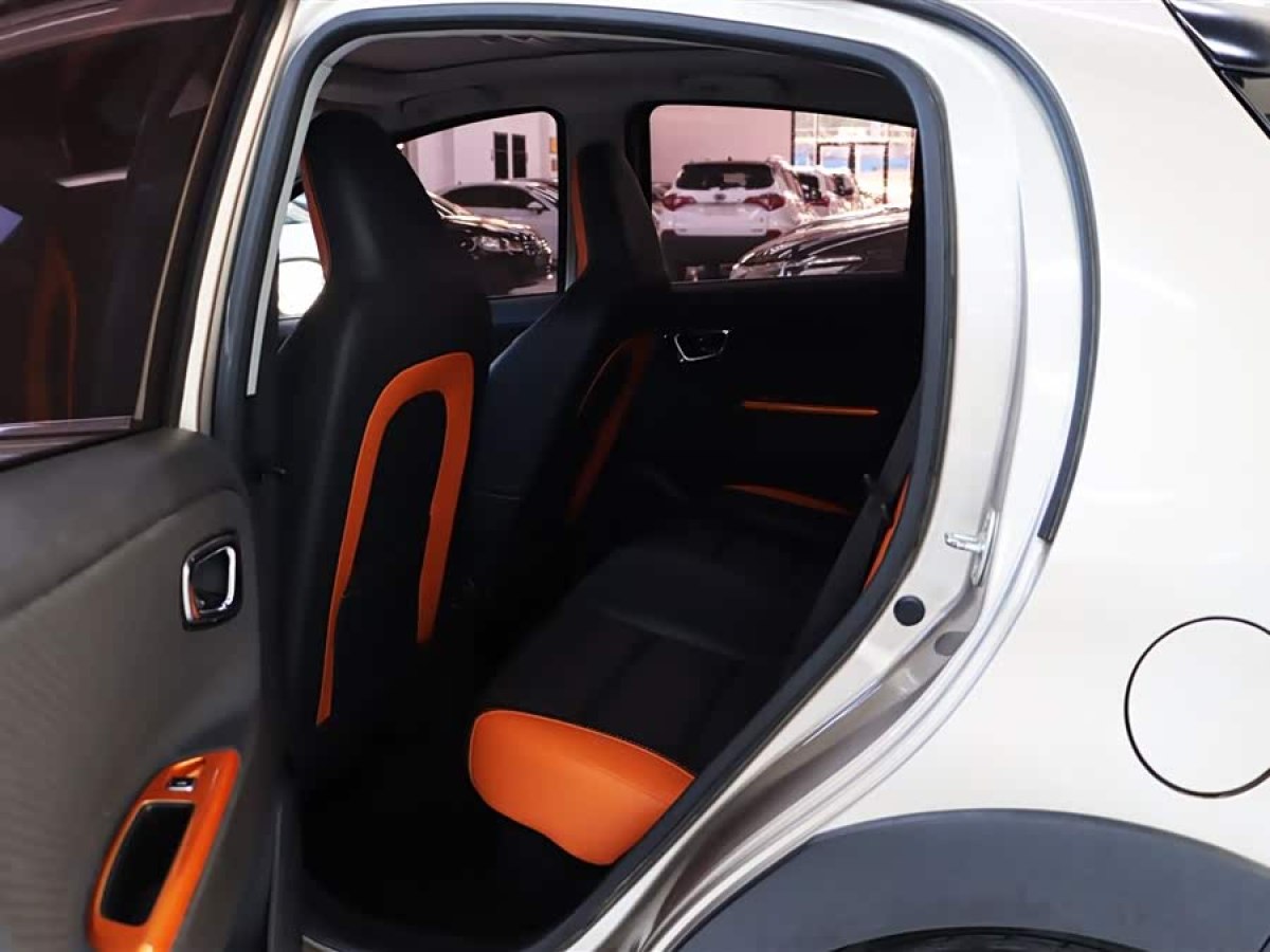 GEELY Vision X1 2019 car image #6