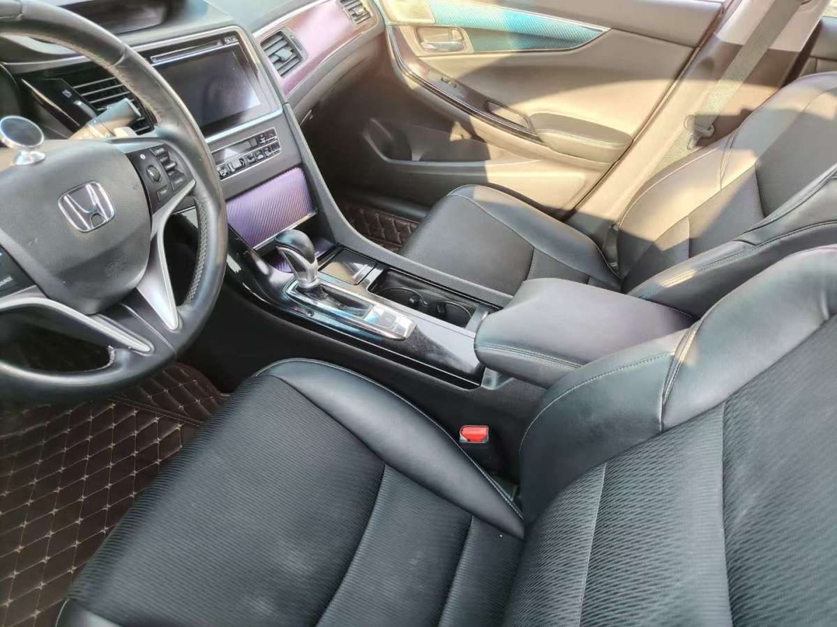 Honda Spirior 2016 #6 Honda Spirior 2016 car image #6