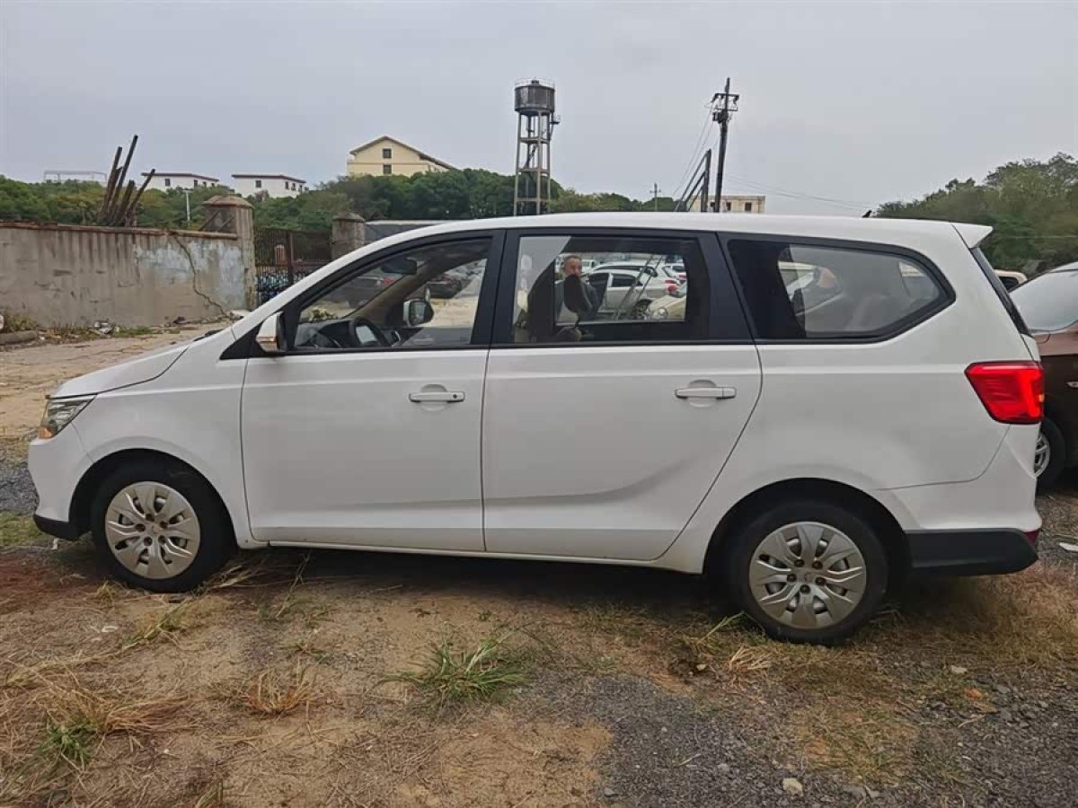 五菱汽车 五菱730 2019 汽车图片 #6