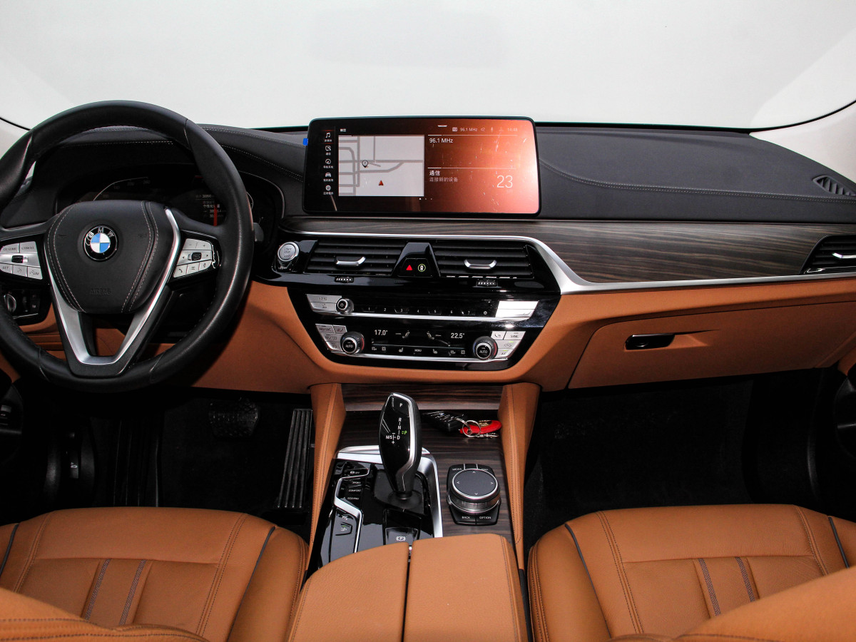 BMW 6 Series 2022 car image #6