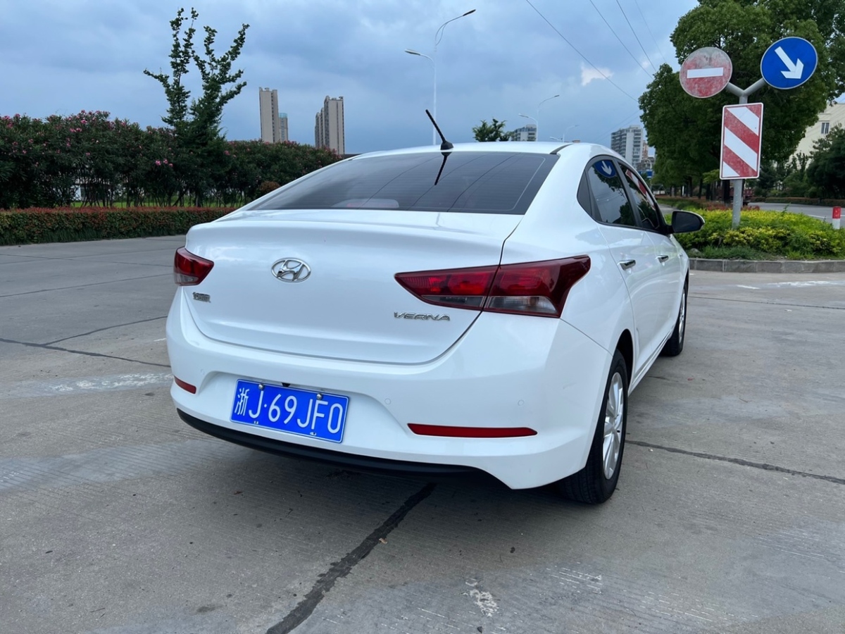 Hyundai Verna 2017 #6 Hyundai Verna 2017 car image #6