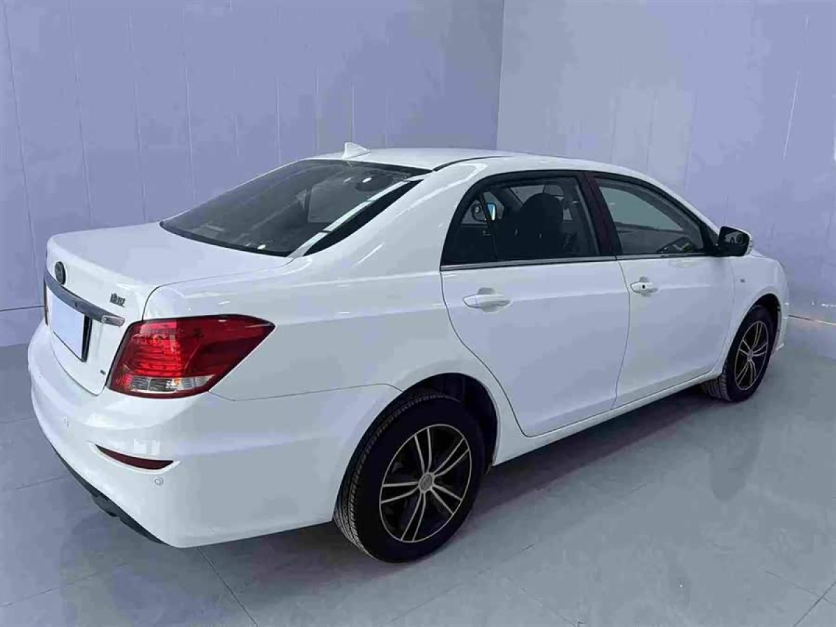 BYD SuRui 2015 car image #6