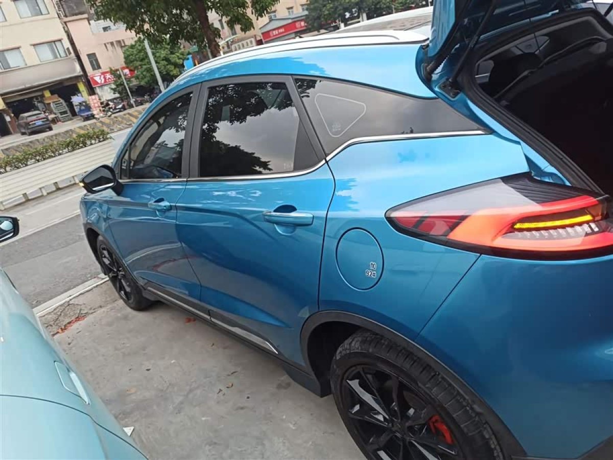 GEELY Emgrand S 2021 immagine di auto #6