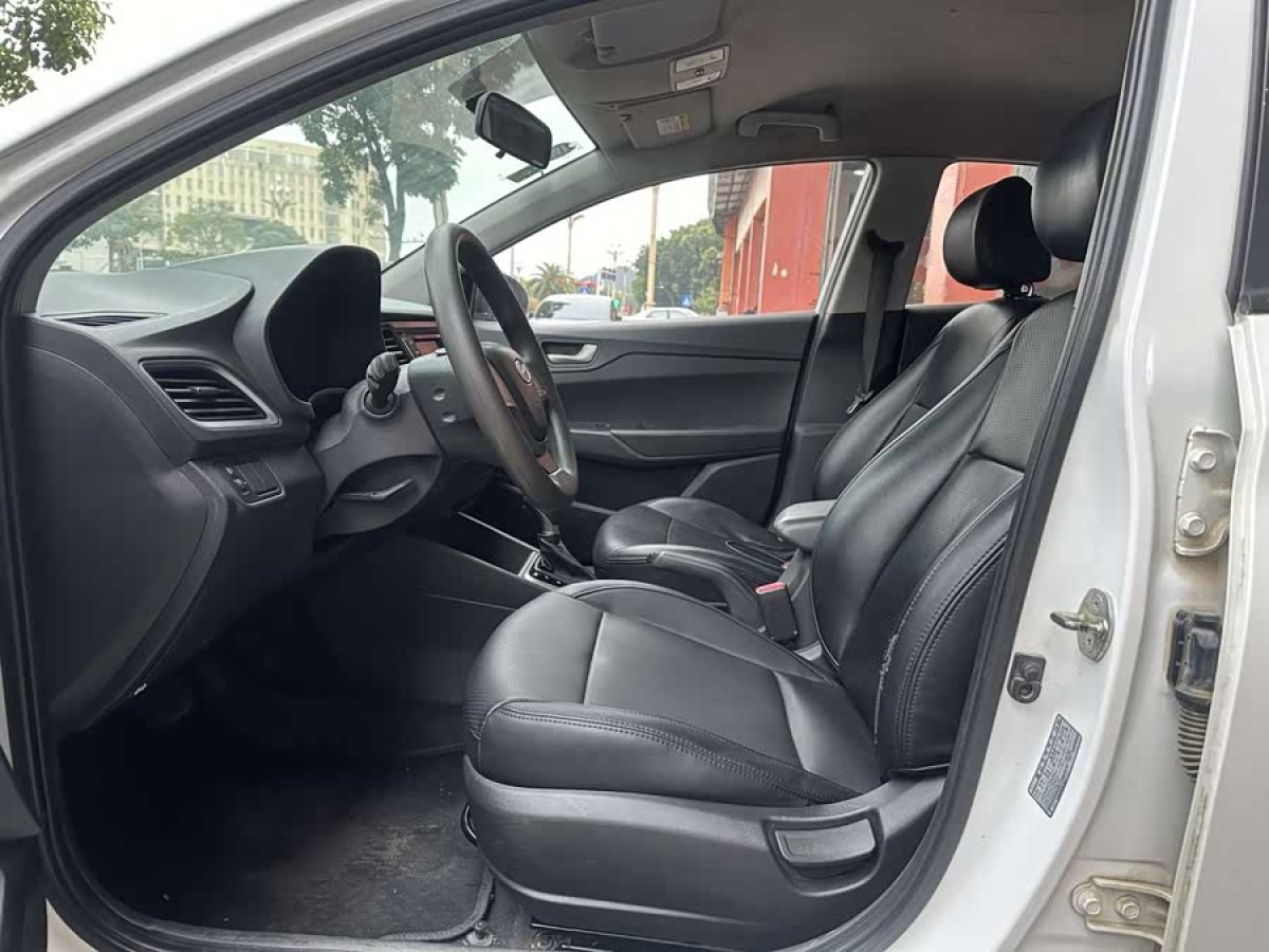 Hyundai Verna 2017 #6 Hyundai Verna 2017 car image #6