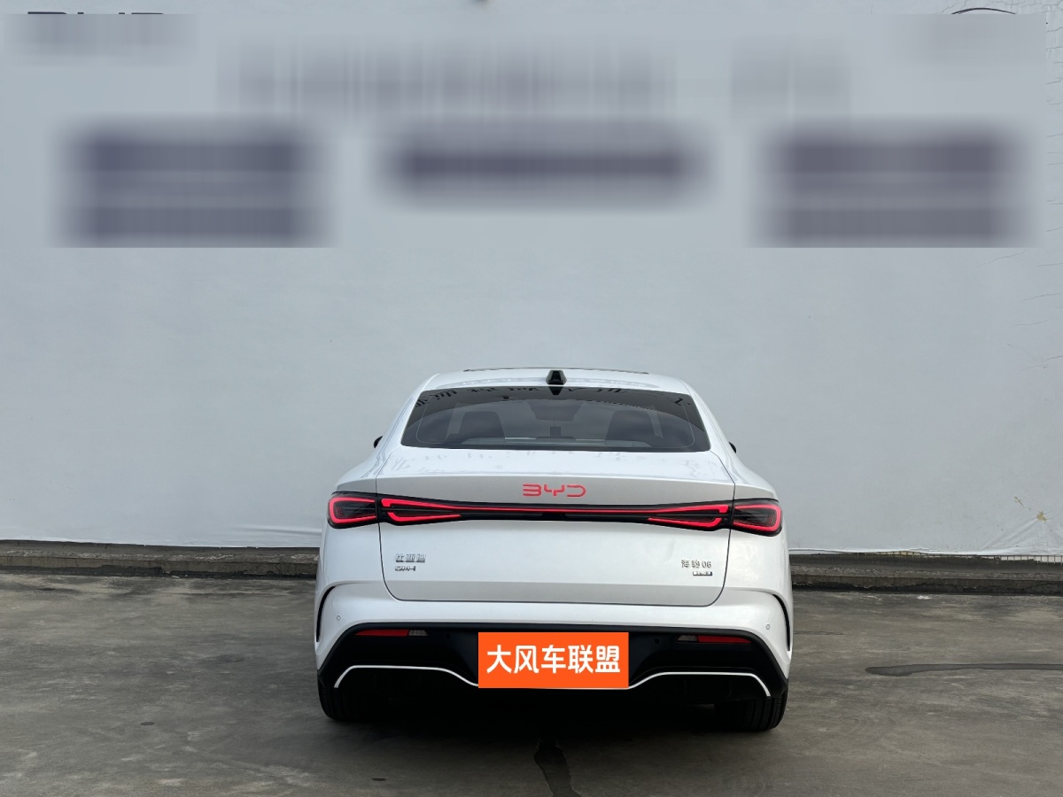 BYD Seal 06 DM-i 2025 immagine di auto #6