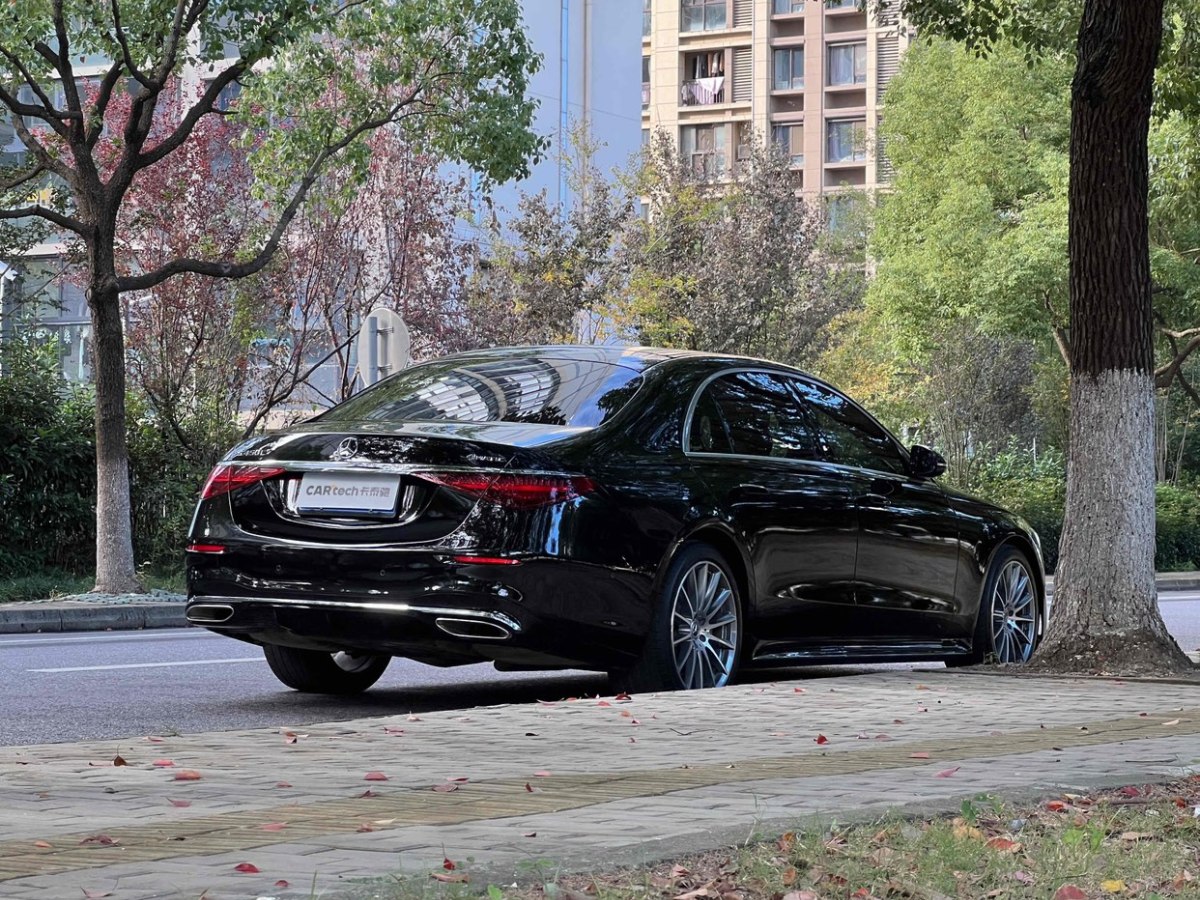 Mercedes-Benz GL AMG 2023 immagine di auto #6