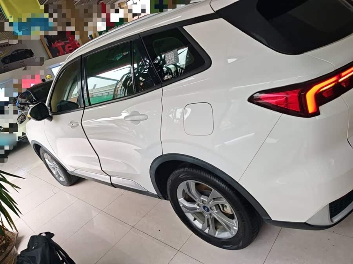 Ford Equator Sport 2023 car image #6