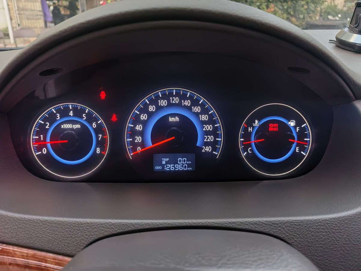 Hyundai Sonata NFC 2012 #6 Hyundai Sonata NFC 2012 car image #6