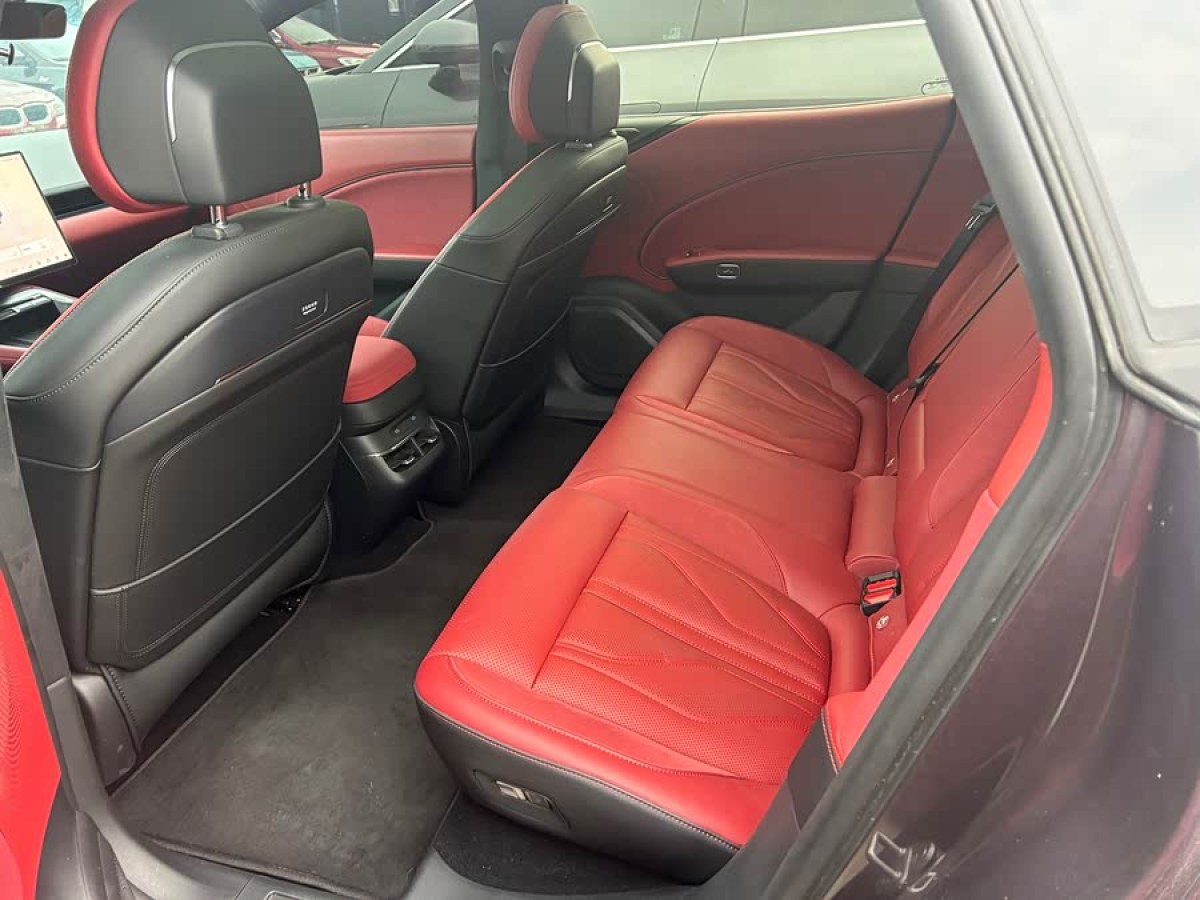 极氪 极氪007GT 2025 汽车图片 #6