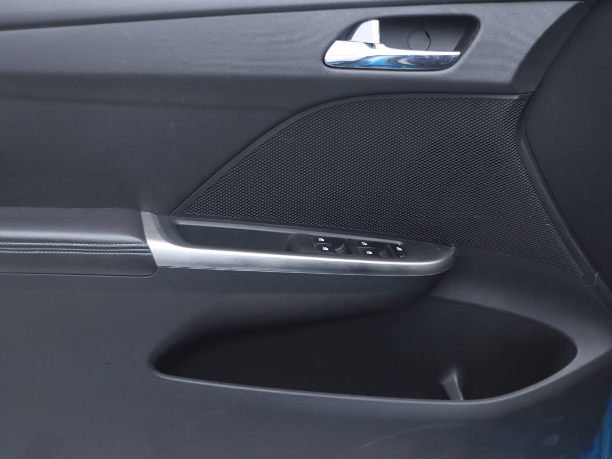 Chevrolet Lova 2016 car image #6