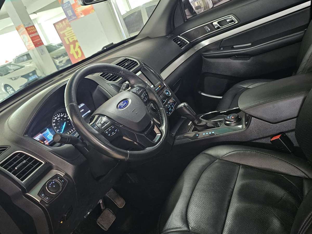 Ford Explorer 2016 car image #6