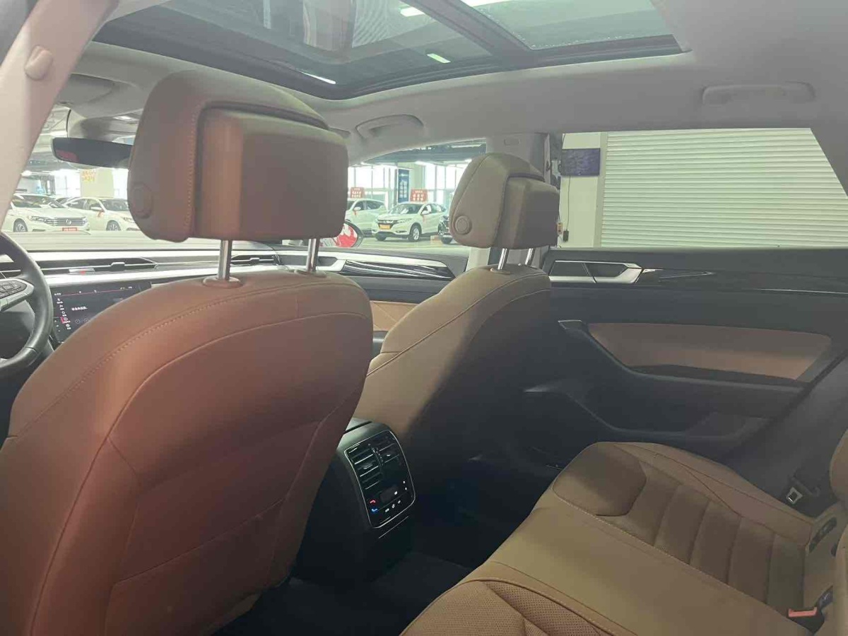 Volkswagen CC 2021 car image #6