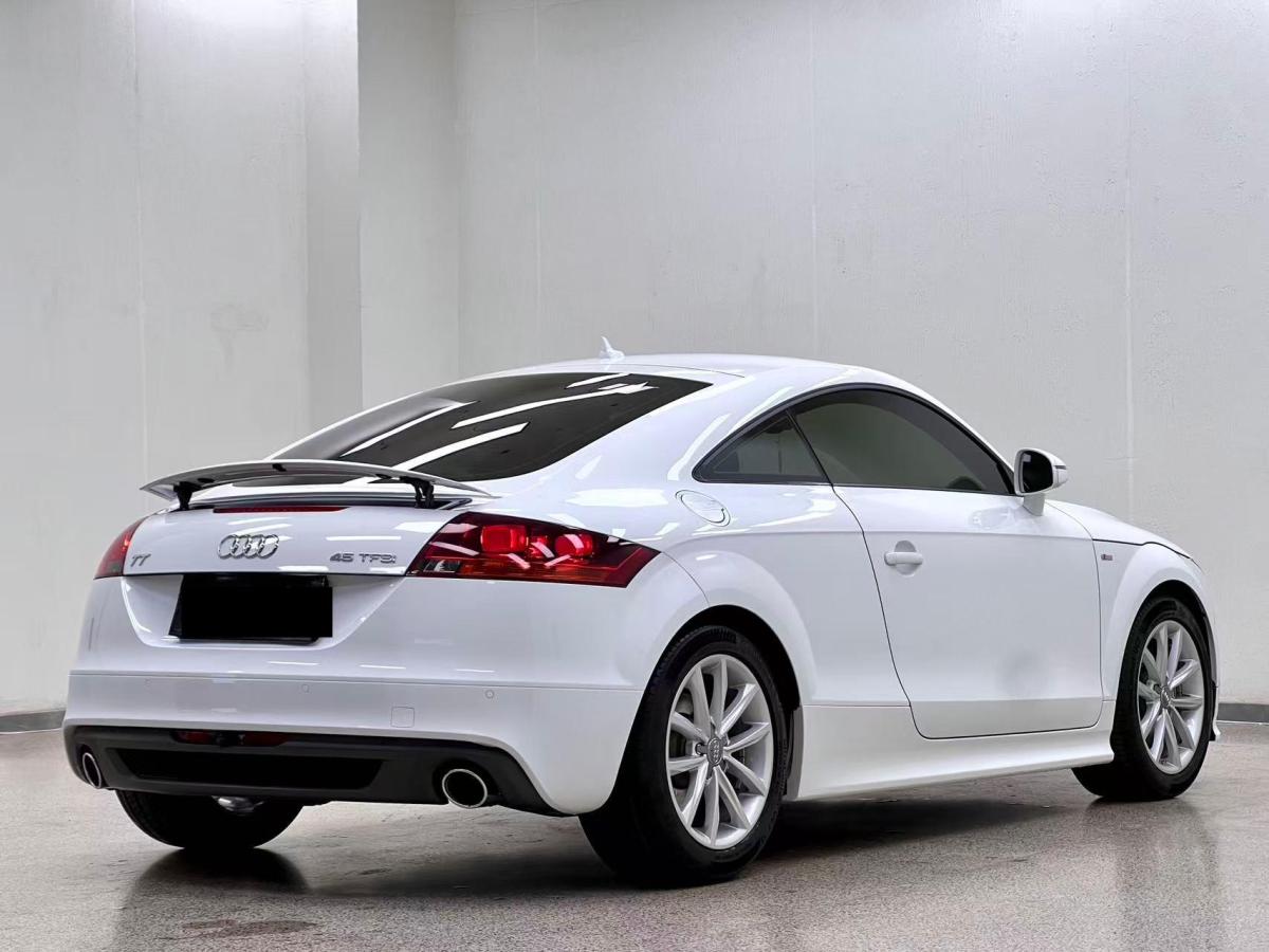 Audi TT 2014 car image #6