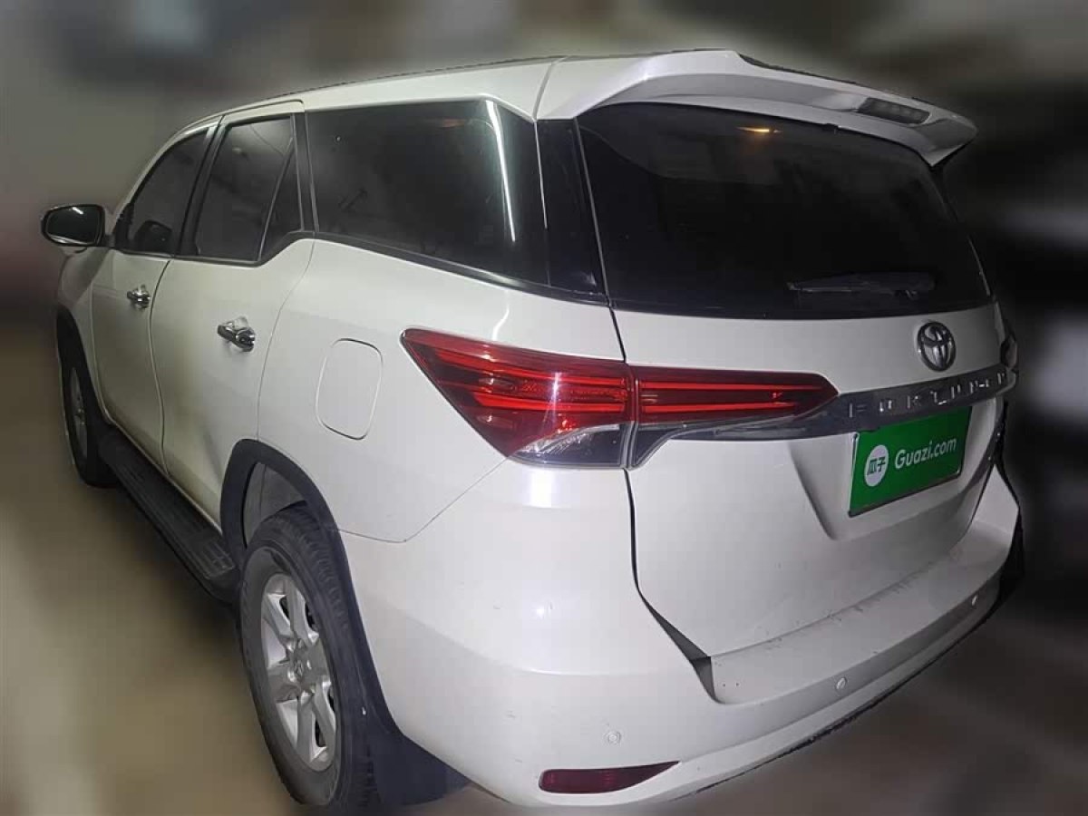 Toyota Fortuner 2018 #6 Toyota Fortuner 2018 immagine di auto #6