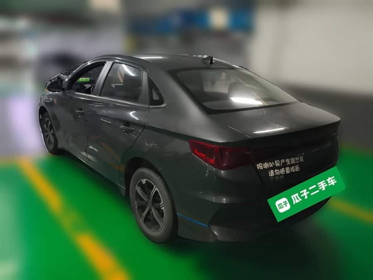 BYD e3 2020 car image #6