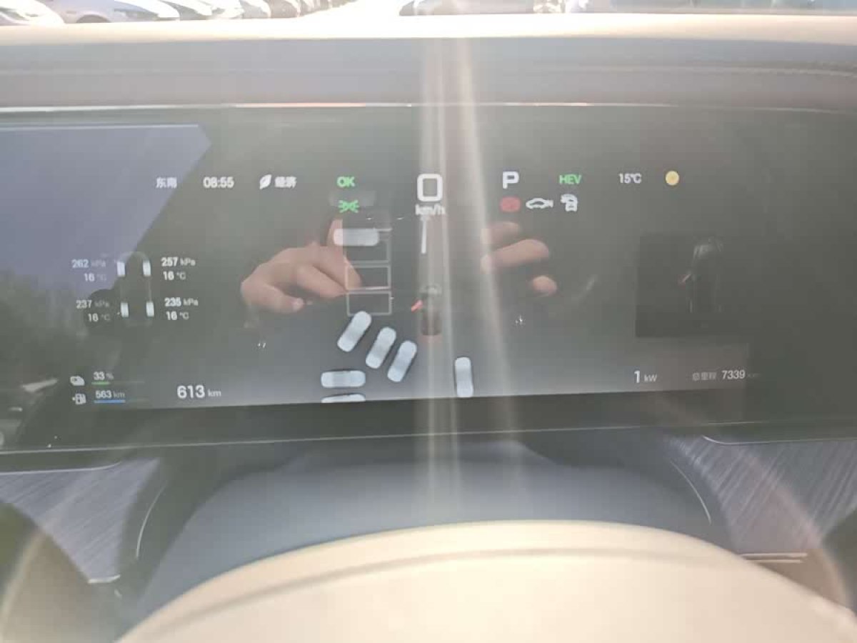 Denza Z9GT 2024 #6 Denza Z9GT 2024 car image #6