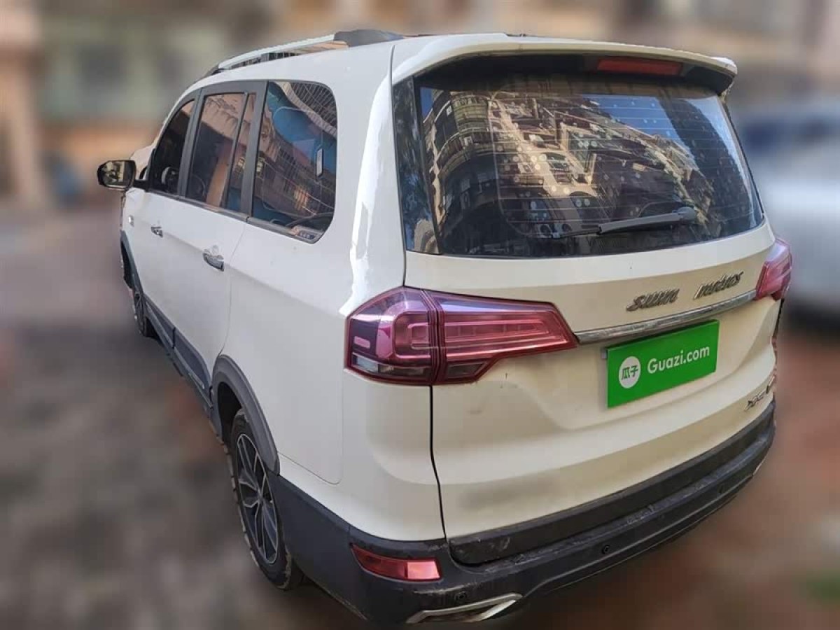 SWM X3 2019 imagen de coche #6