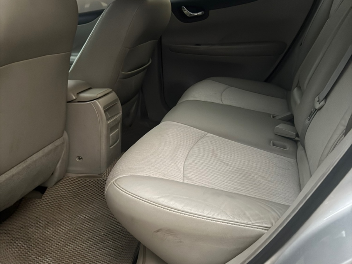 日产 骐达TIIDA 2012 汽车图片 #6