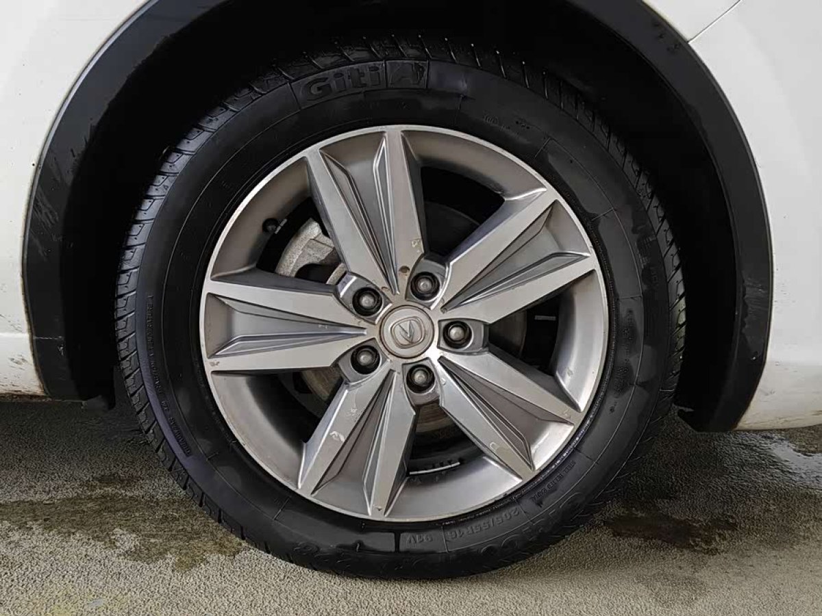 Changan Eado XT 2017 car image #6