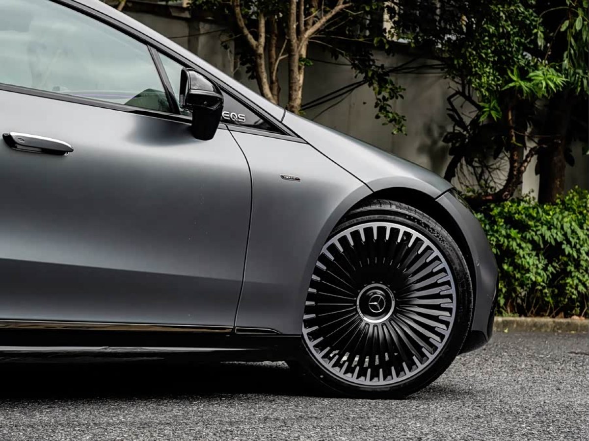 Mercedes-Benz EQS AMG 2024 imagen de coche #6