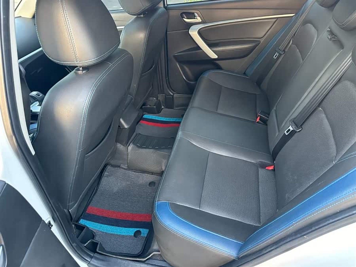 GEELY Emgrand New Energy 2018 #6 GEELY Emgrand New Energy 2018 car image #6