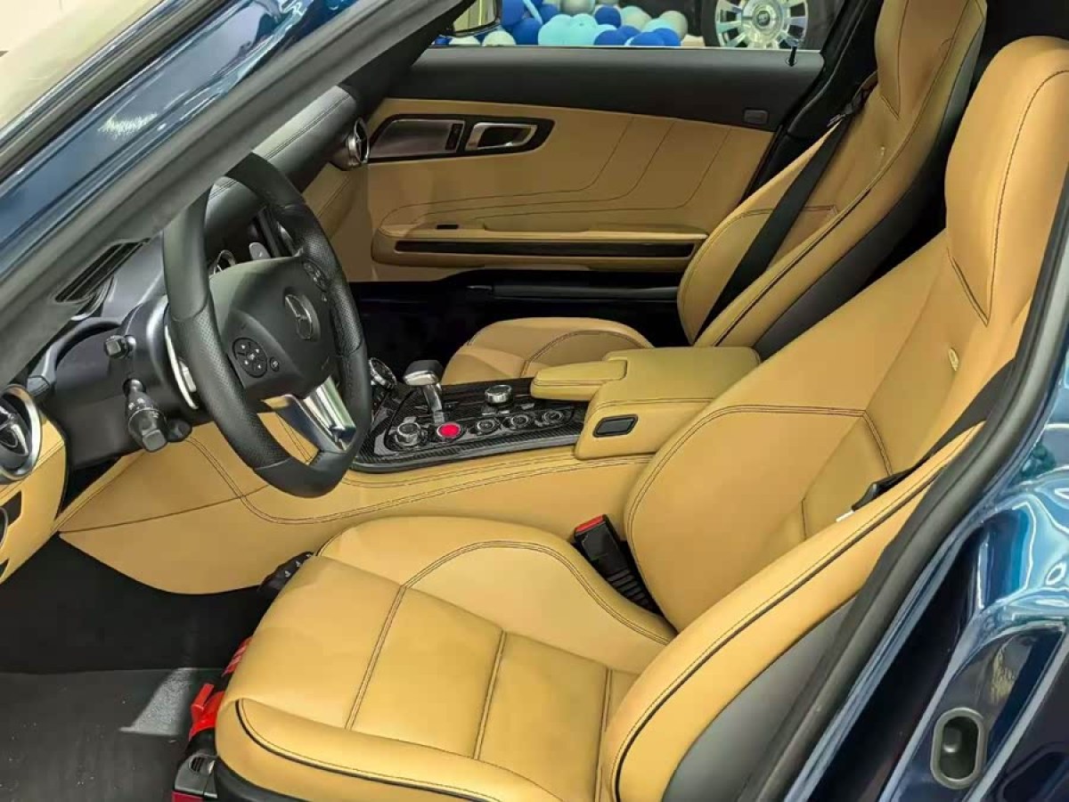 Mercedes-Benz SLS AMG 2010 изображение автомобиля #6