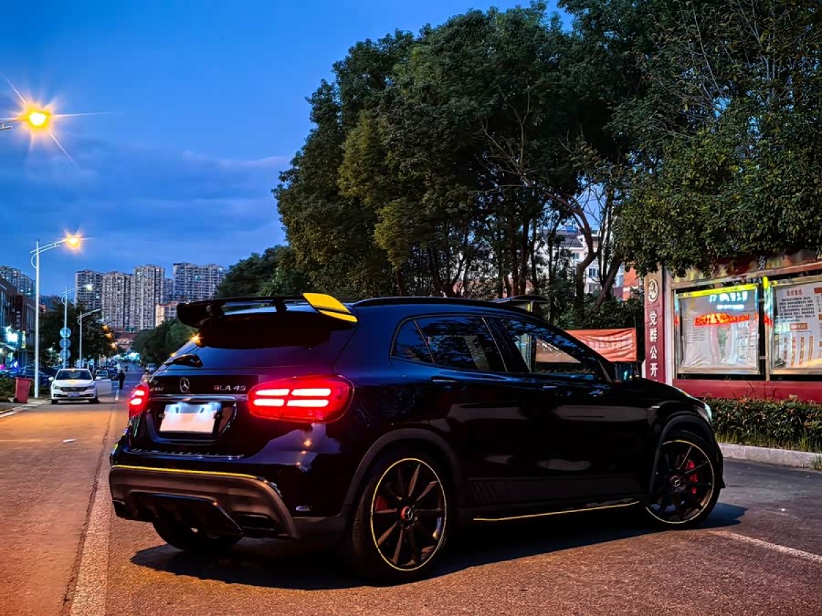 Mercedes-Benz GLA AMG 2017 car image #6
