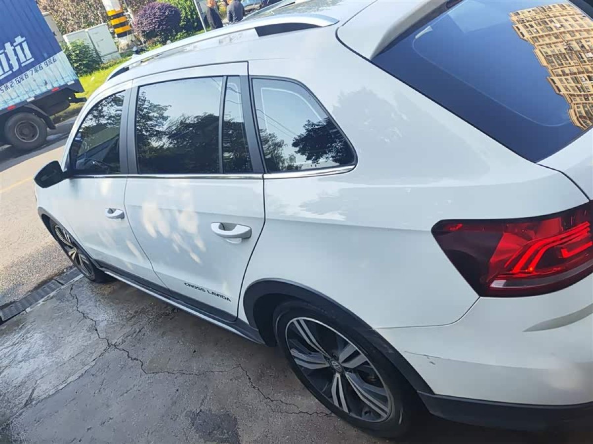 Volkswagen Cross Lavida 2018 immagine di auto #6