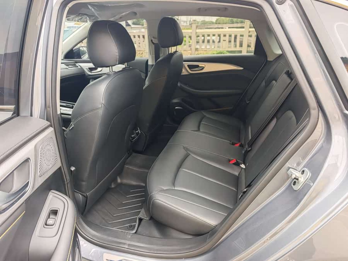 Roewe i6 MAX 2021 изображение автомобиля #6