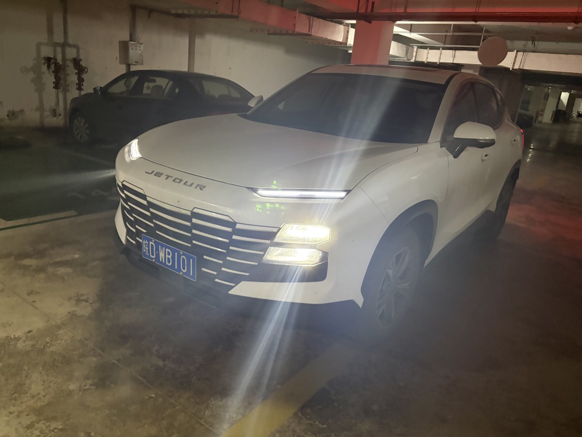 Jetour X70L 2023 car image #6