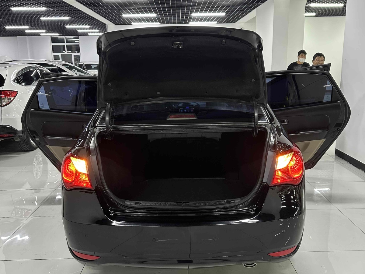 Hyundai Elantra HD 2012 #6 Hyundai Elantra HD 2012 car image #6