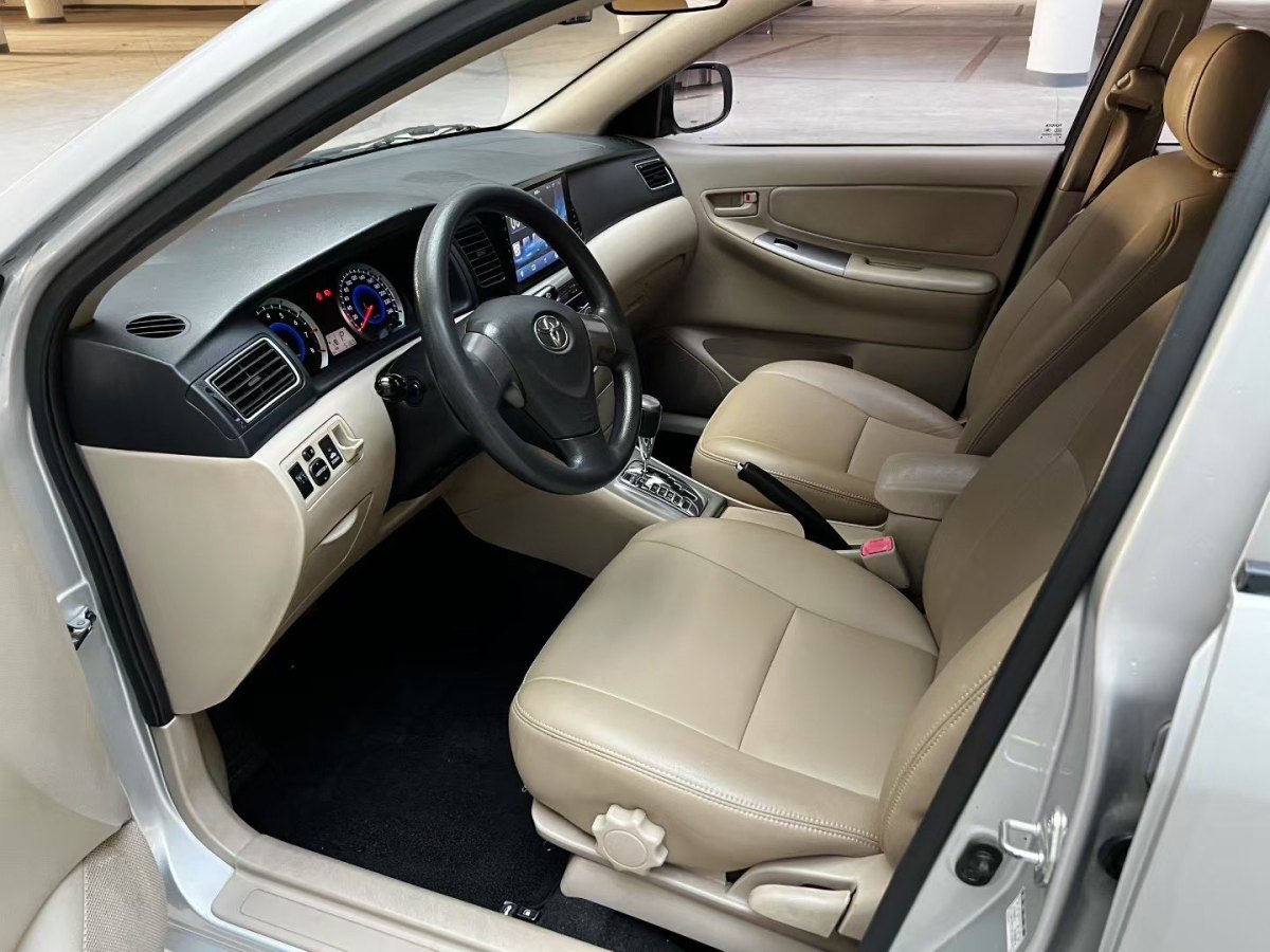 Toyota Corolla (Classic) 2016 #6 Toyota Corolla (Classic) 2016 image de voiture #6