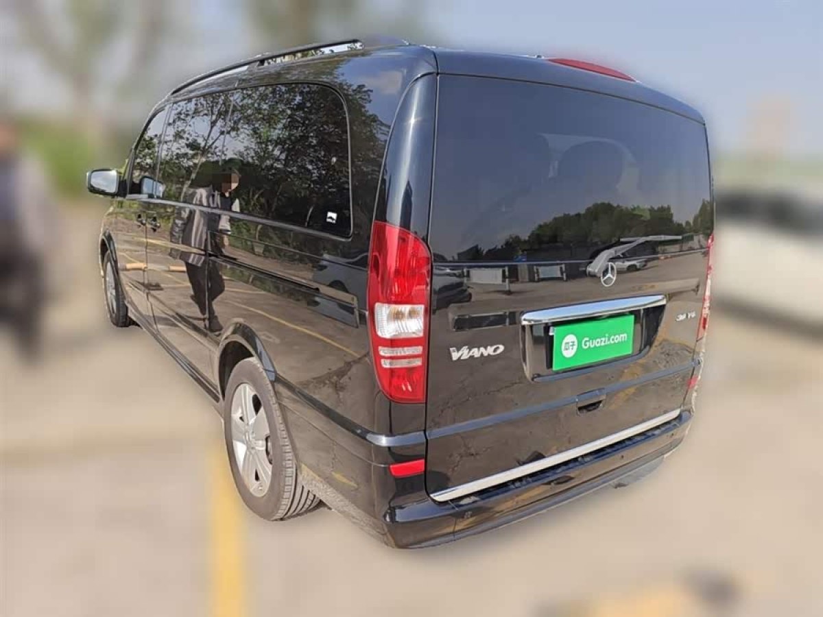 Mercedes-Benz Viano (Imported) 2015 car image #6