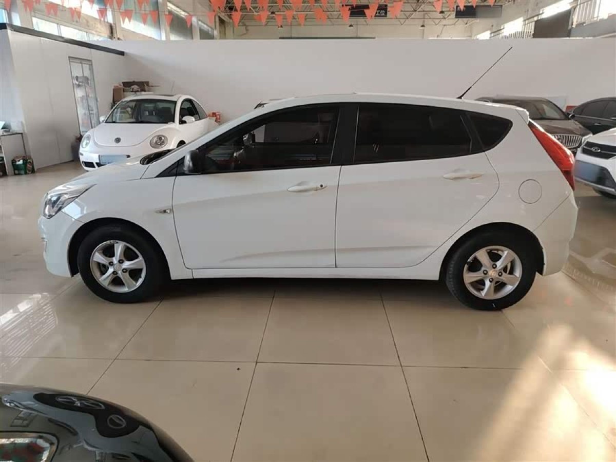 Hyundai Reina Hatchback 2016 #6 Hyundai Reina Hatchback 2016 immagine di auto #6