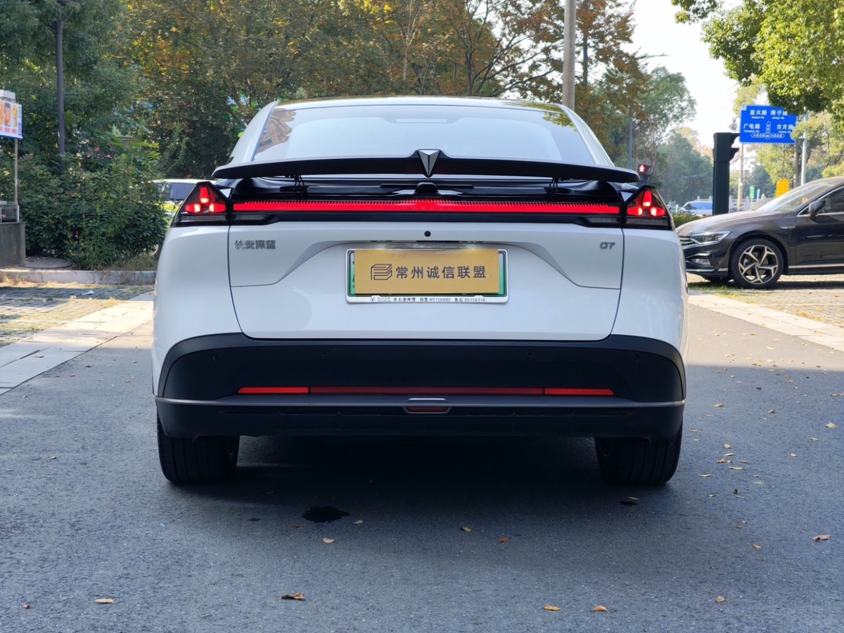 Deepal L07 2024 #6 Deepal L07 2024 car image #6