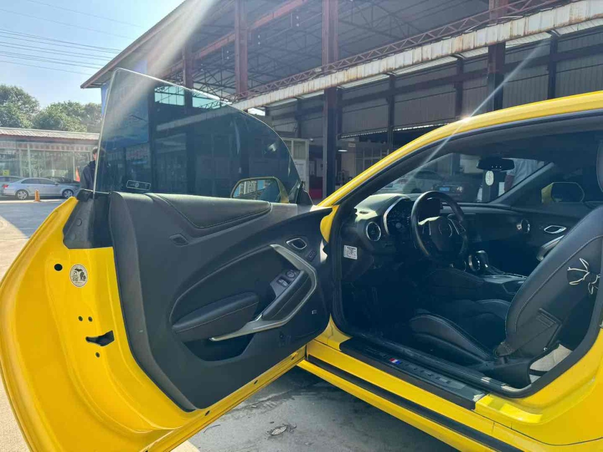 Chevrolet Camaro 2018 car image #6