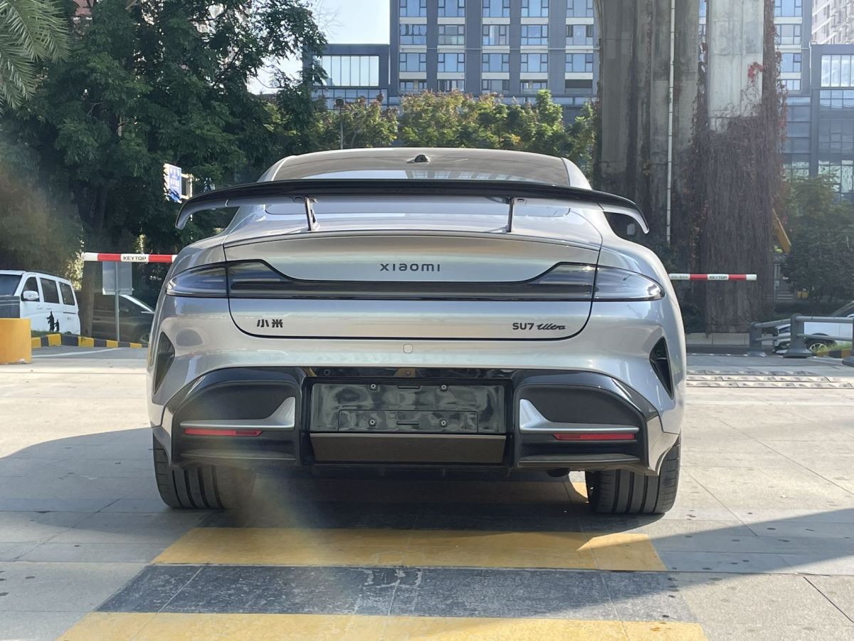 小米汽车 小米SU7 Ultra 2025 汽车图片 #6