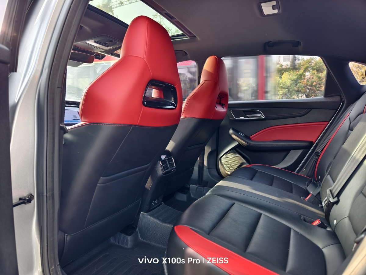 MG 6 New Energy 2020 car image #6