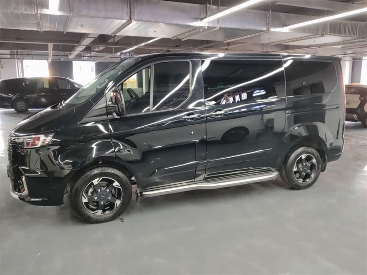 Ford Tourneo 2023 car image #6
