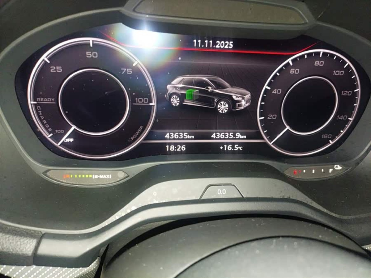 Audi Q2L e-tron 2020 #6 Audi Q2L e-tron 2020 car image #6