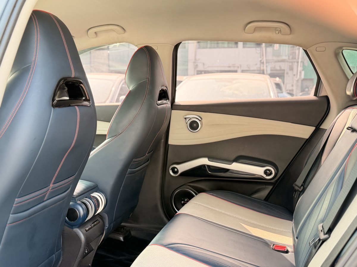 BYD Yuan 2023 immagine di auto #6